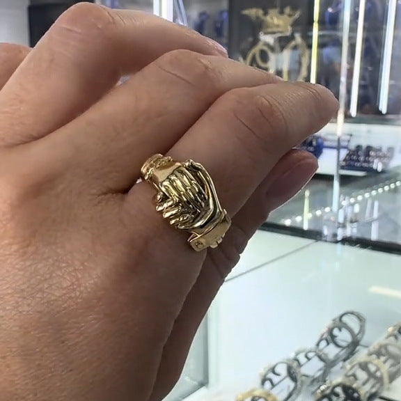 💞 Herzring mit offenen Händen